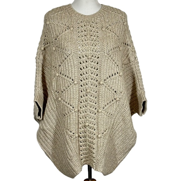 Victoria's Secret Sweaters - Victoria’s Secret Beige Chunky Knit Batwing Tunic Sweater Sz XS , S